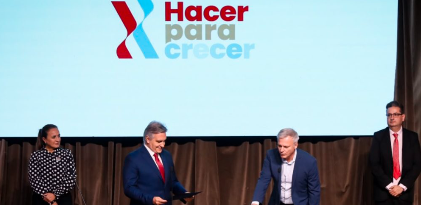 Gabriel Frizza asumió al frente del Ministerio de Cooperativas y Mutuales de Córdoba